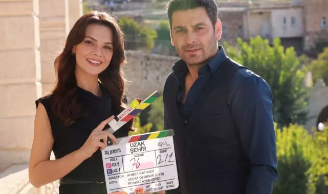 Ünlü oyuncu Ozan Akbaba doğum gününde aşka geldi