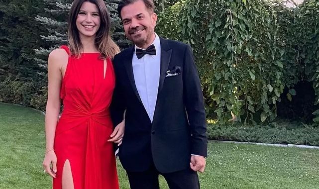 Beren Saat ve Kenan Doğulu'dan gün batımında romantik kutlama