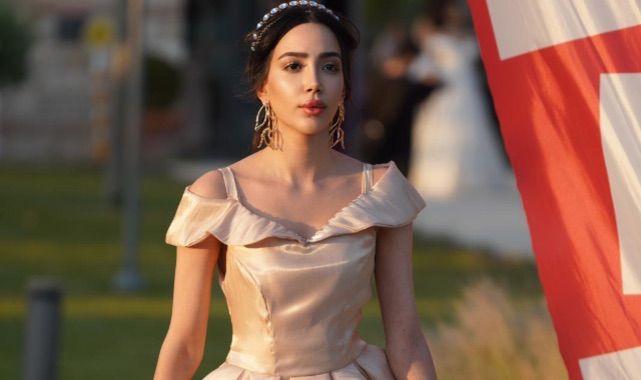 Dila Güngören: Çocukluk Hayalini Podyumlara Taşıdı