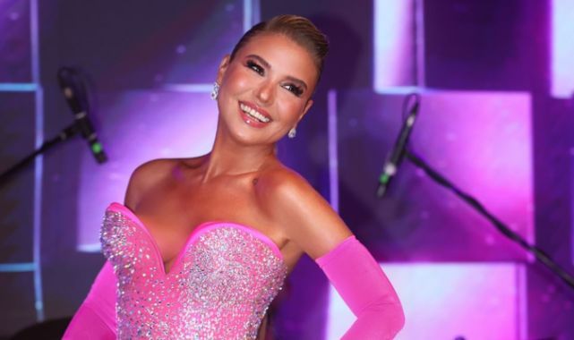 Pespembe Gülben’e Erken Doğum Günü Sürpriz