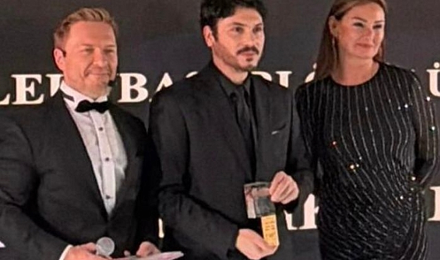 Ünlü sanat yönetmeni ve koreograf duayen isim Fatih Ömercikoğlu