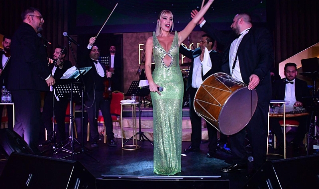 Petek Dinçöz Batum'u Salladı: